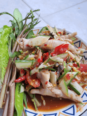 ตำแตงขาไก่ตำลาว