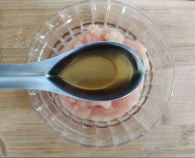 วิธีทำ ไก่บดแซ่บซี๊ด