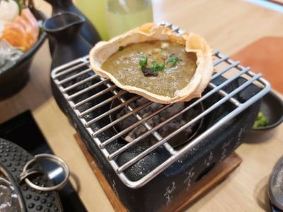 อาหาร หรือ เครื่องดื่ม