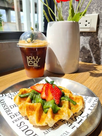 Ourlog.bkk - Coffee & Sourdough