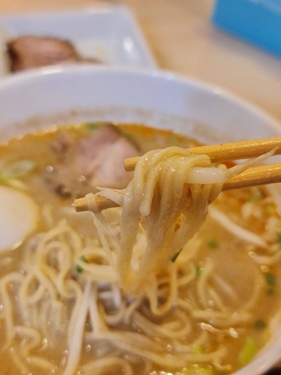 บะหมี่น้ำงาบด Tan Tan Men