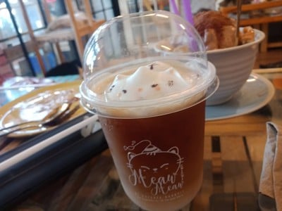 Cat Cafe Healthy Juice ม.รังสิต