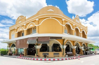 โกปี๊ ข้างศาลากลาง