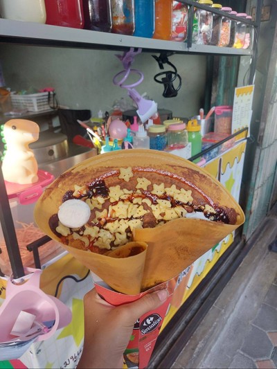 อาหาร หรือ เครื่องดื่ม