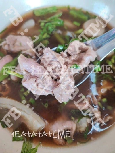 เกาเหลาเนื้อน่องลายพิเศษ