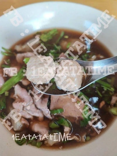 เกาเหลาเนื้อน่องลายพิเศษ