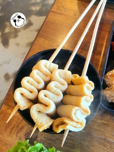 อาหาร หรือ เครื่องดื่ม