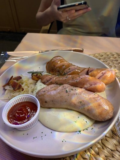 ไส้กรอกรวม