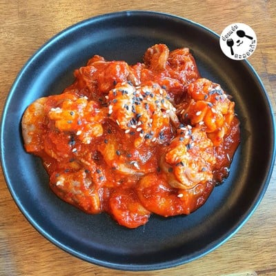 อาหาร หรือ เครื่องดื่ม