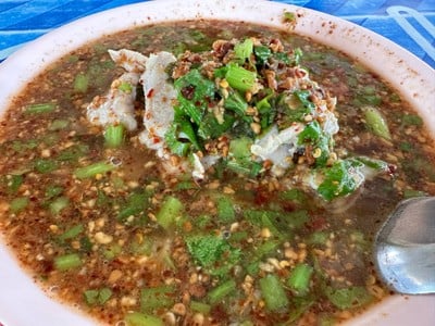 ก๋วยเตี๋ยวหมูต้มยำ