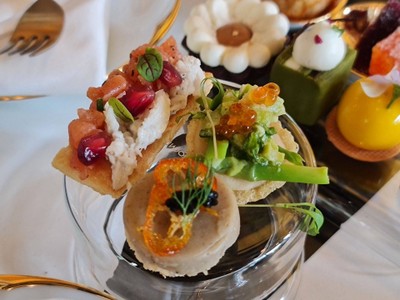 อาหาร หรือ เครื่องดื่ม