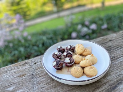 🍪 Brownie & Cookies. (ราคา 85 บาท)