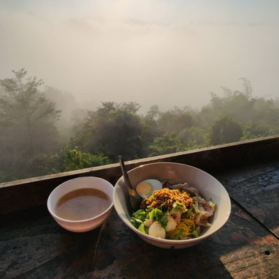 เส้นหมี่แห้งต้มยำ (น้ำซุปแยก)