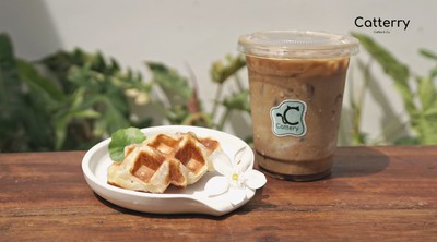 ลาเต้+ครอฟเฟิล