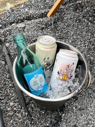 อาหาร หรือ เครื่องดื่ม