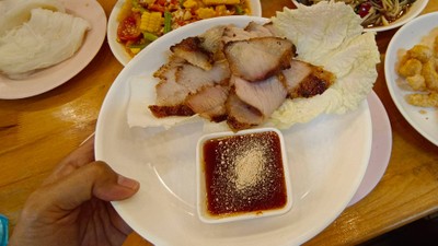 คอหมูย่าง