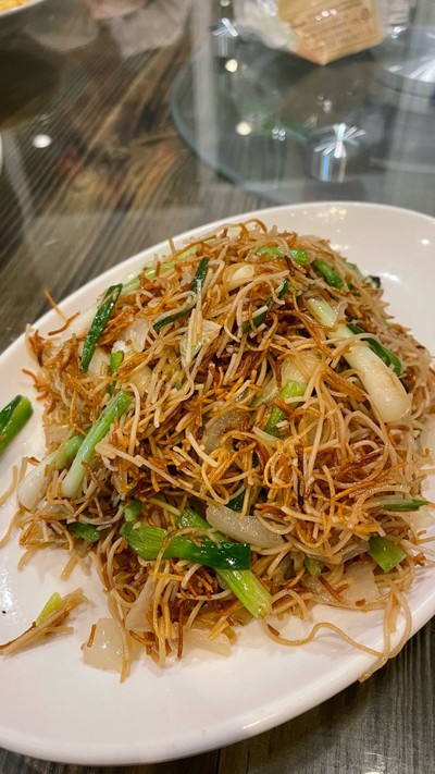 ผัดบะหมี่ฮ่องกง 豉油皇炒面