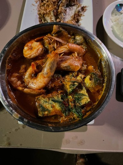 ต้มยำชะอมกุ้ง