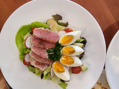 นิซัวส์สลัดทูน่า