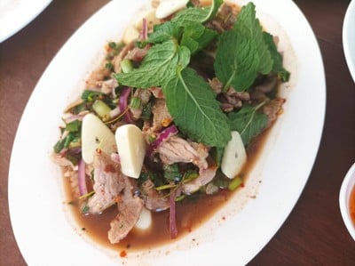 น้ำตกหมู