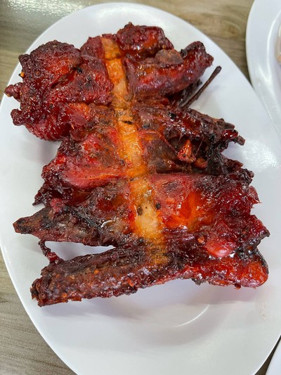 ไก่ย่างเม็ดผักชี