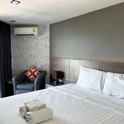 The Loft Seaside Sriracha Hotel