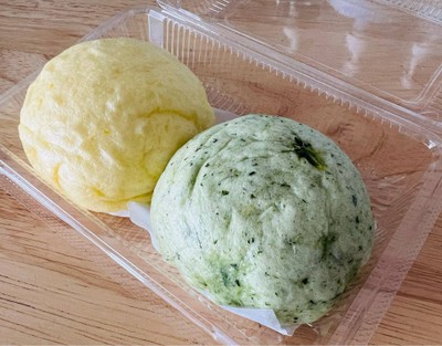 หมั่นโถวผักโขม
