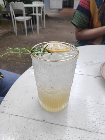 Honey Lemon Soda