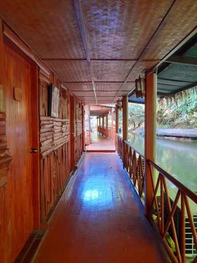 บริเวณโดยรอบ