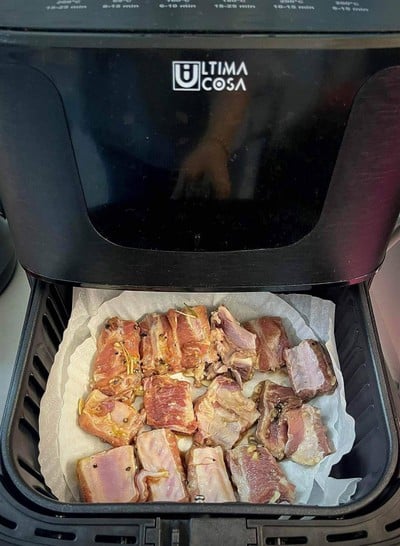 วิธีทำ ซี่โครงหมูทอดกระเทียมพริกไทย สูตรหม้อทอดไร้น้ำมัน วิธีทำ ซี่โครงหมูทอดกระเทียมพริกไทย สูตรหม้อทอดไร้น้ำมัน