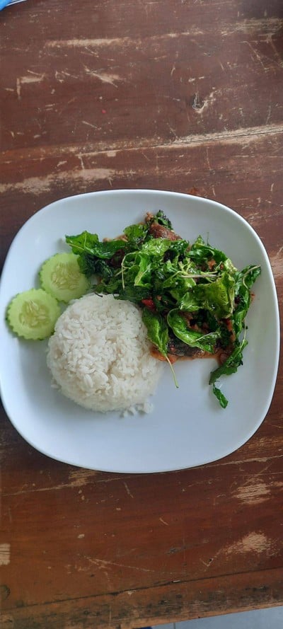 ที่สุดของกระเพาต้องร้านนี้เลย