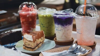 ชูก้าร์ ไบทส์ คาเฟ่ แอนด์ โฮมเมดเบเกอรี่