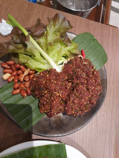 อาหาร หรือ เครื่องดื่ม