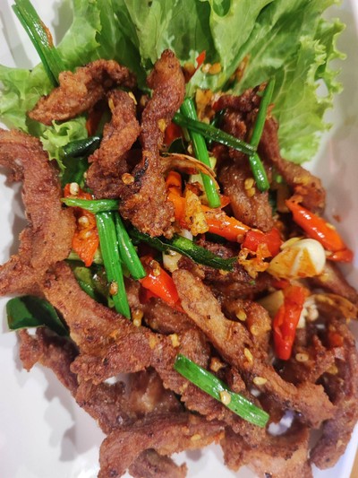 หมูทอดพริกเกลือ