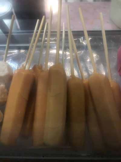 อาหาร หรือ เครื่องดื่ม