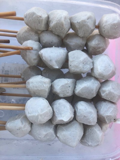 อาหาร หรือ เครื่องดื่ม