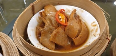 กะเพาะหมูพริกไทยดำ