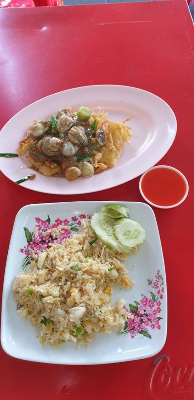 อาหาร หรือ เครื่องดื่ม