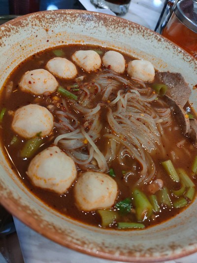 B1 - ก๋วยเตี๋ยวเรือ หมูคุโรบูตะ
