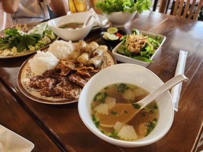 เมนูของร้าน Eat Viet TTN avenue