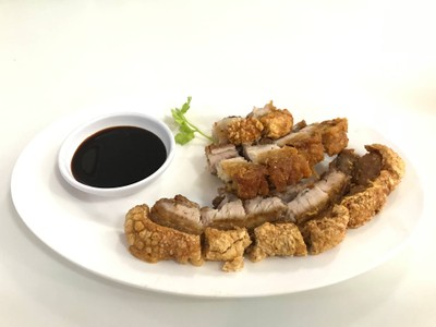 หมูกรอบซีอิ๊วหวาน