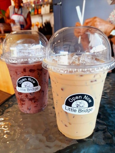 อาหาร หรือ เครื่องดื่ม