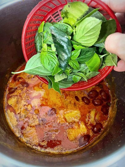 วิธีทำ แกงเผ็ดเป็ดย่าง ก๊าบๆ 🦆 วิธีทำ แกงเผ็ดเป็ดย่าง ก๊าบๆ 🦆