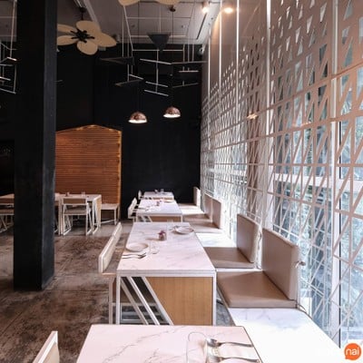 Baan Restaurant 'Thai Family Recipe' ถนนวิทยุ