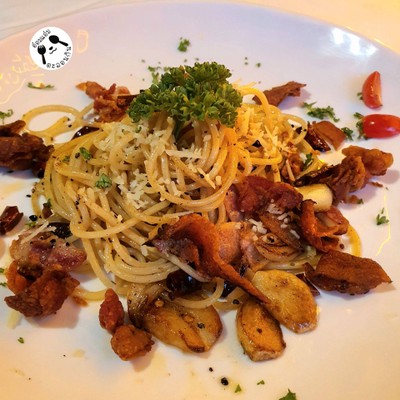 Spaghetti with Dried Chilli Bacon