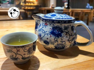 ชาเขียวร้อน