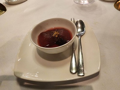 Stewed Chinese Pear
(Cantonese)