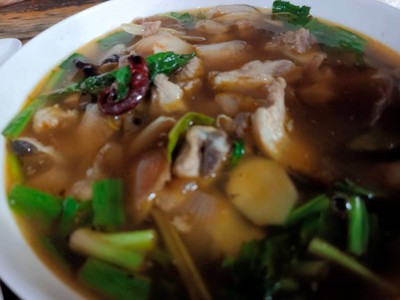 ต้มแซ่บโครงหมู