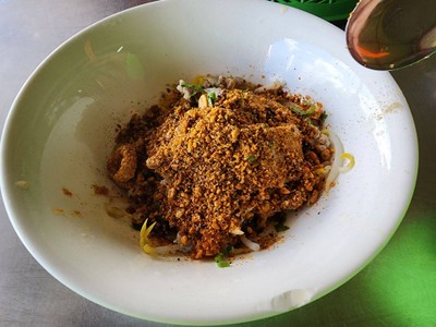บะหมี่แห้งต้มยำหมู