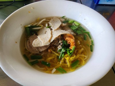 บะหมี่น้ำใส
